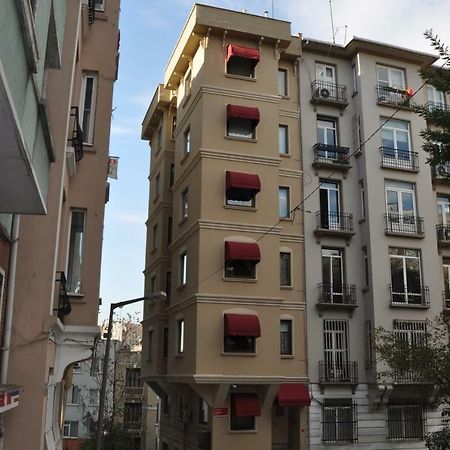 Away Hotel Istanbul Bagian luar foto